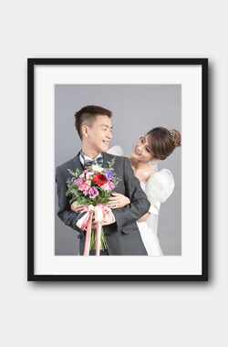 Readygif | กรอบรูปงานแต่ง ตกแต่งบ้าน แคนวาส และของขวัญ 10 กรอบรูปงานแต่ง Minimal